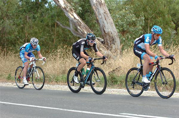 Andreas Klier, Alex Dowsett, Yuaheni Hutarovich